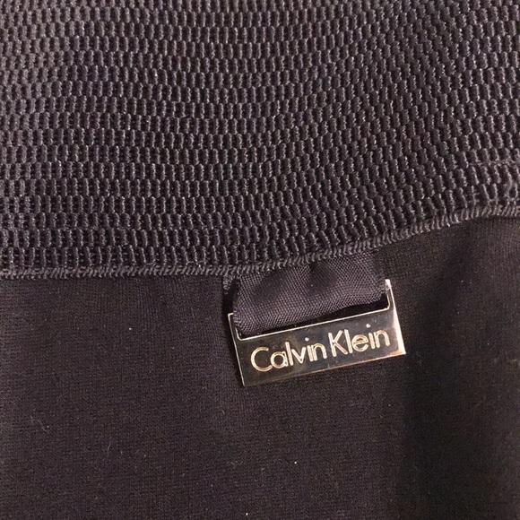 Calvin Klein size XL black ponte leggings. - Picture 2 of 7